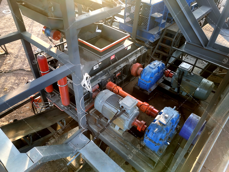 面对红砖、砂浆等建筑废料，对辊制砂机为何能“对症下药”？